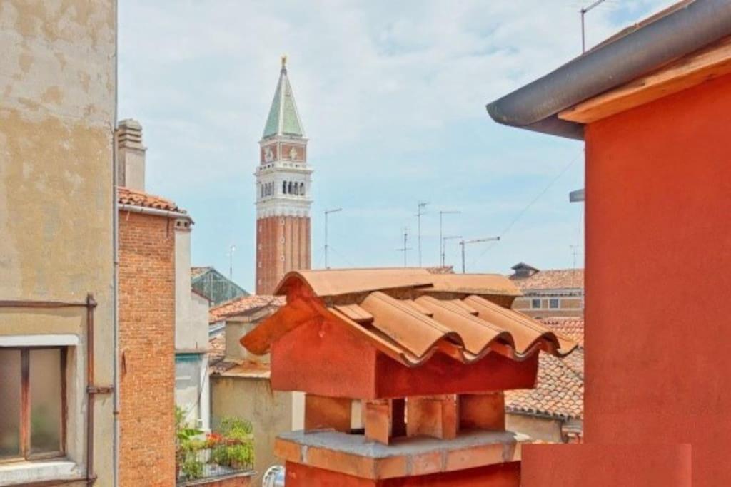 On The Roofs To Piazza San Marco - Venezia Διαμέρισμα Εξωτερικό φωτογραφία